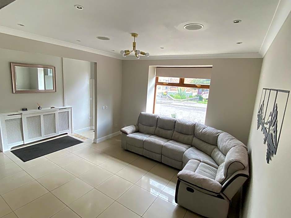 Bedwellty Lodge near BikePark Wales