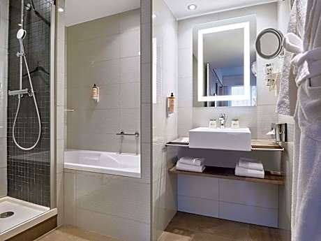 Suite with One Double Bed and One Sofabed