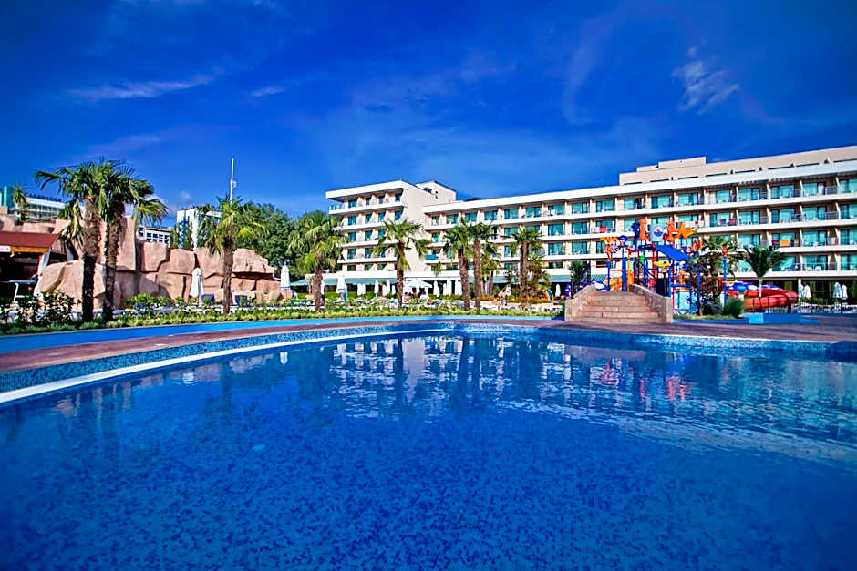 DIT Evrika Beach Club Hotel - All Inclusive