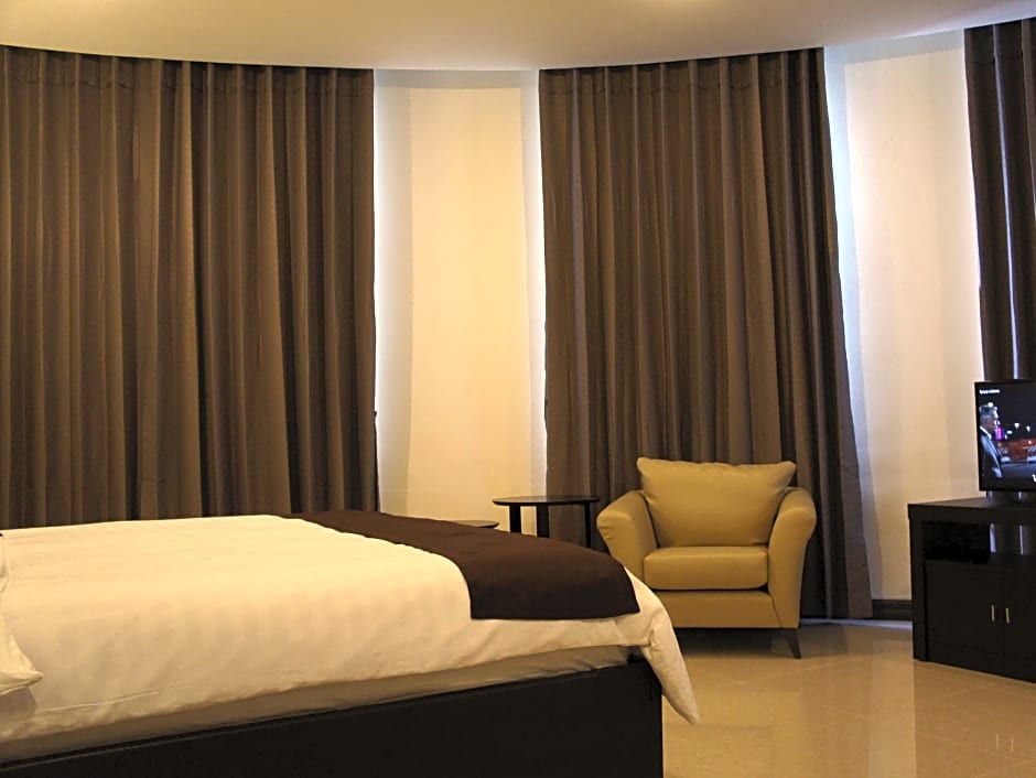 Center Point Boutique Hotel