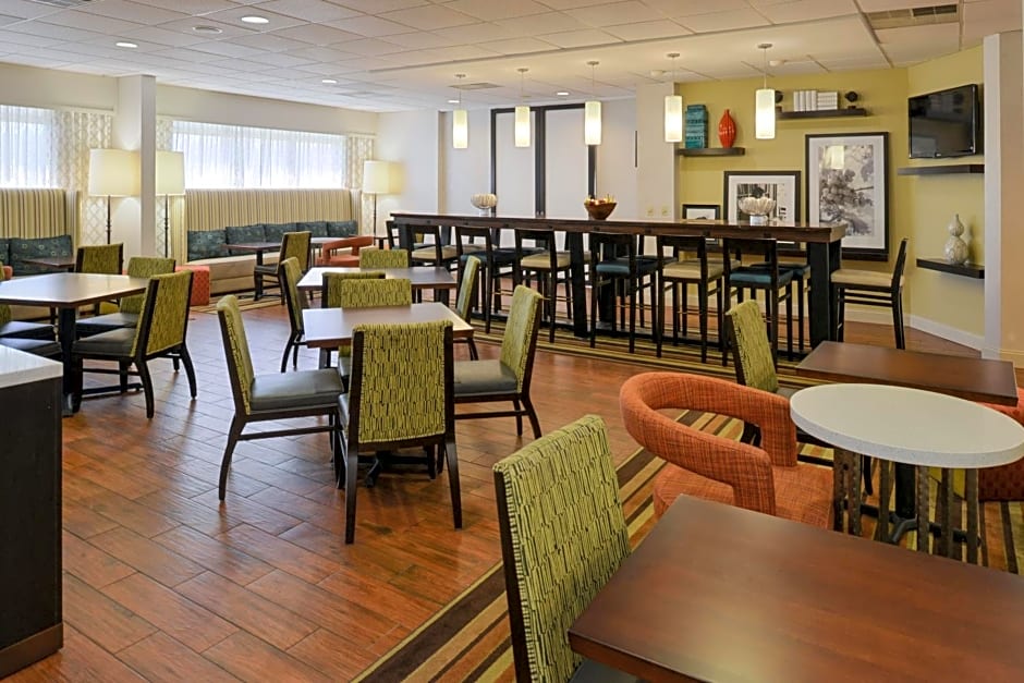 Hampton Inn Carbondale