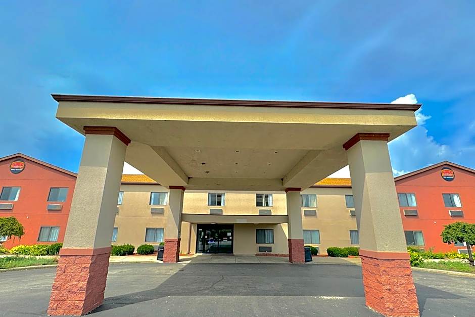 FairBridge Inn & Suites Batavia-Darien Amusement Park