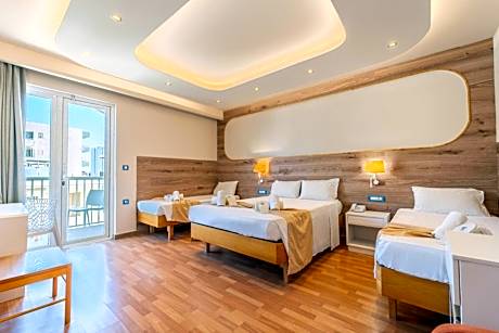 One Bedroom Quad Family Room