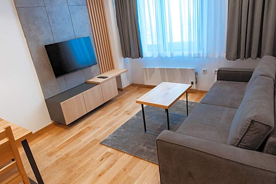 Aparthotel Zlatni Javor