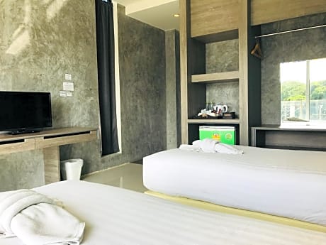 Deluxe Room with 2 Twin Beds