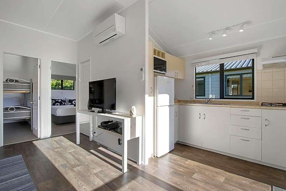 Bowentown Beach Holiday Park