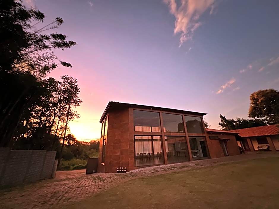 Pousada e Restaurante Terra Rossa