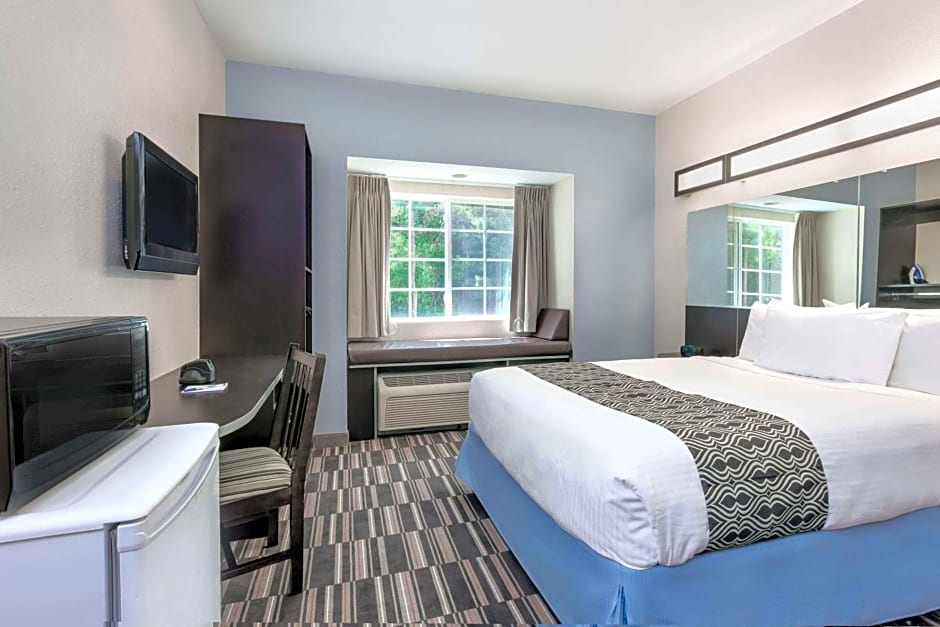 Microtel Inn & Suites by Wyndham Hoover/Birmingham