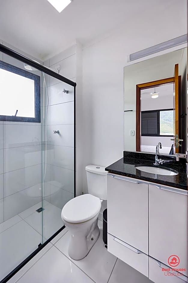 BH42 · BH42: Cobertura com AR, Churrasqueira e Piscina