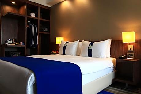 Standard Double Room with Sofa Bed - Non-Smoking