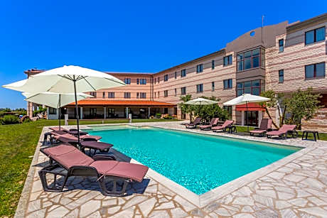 Rodia Inn