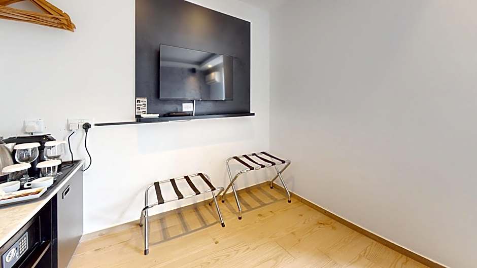 The G Hotel by JL
