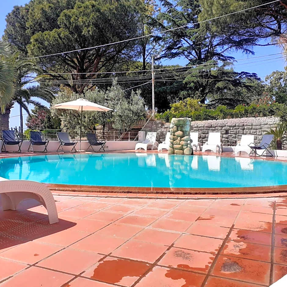 Paco Residence Apartments