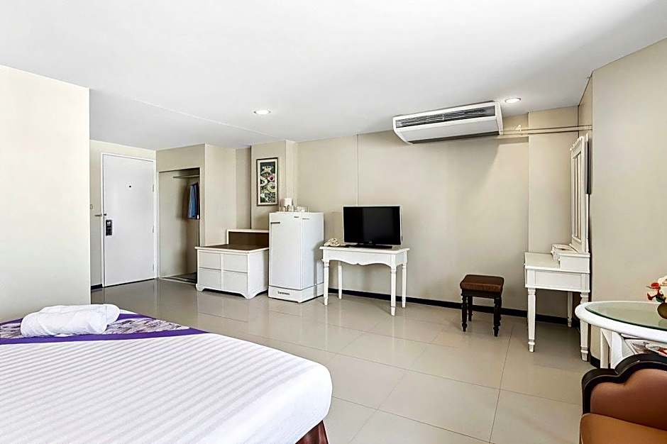 Sawasdee Siam Pattaya Hotel