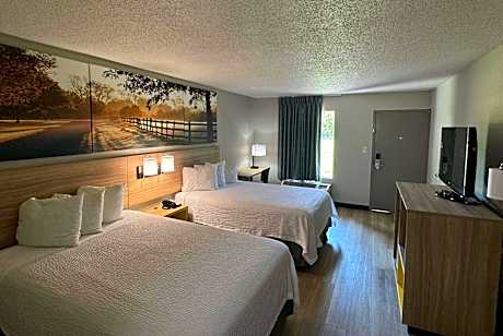 Double Room with Two Double Beds - Non-Smoking