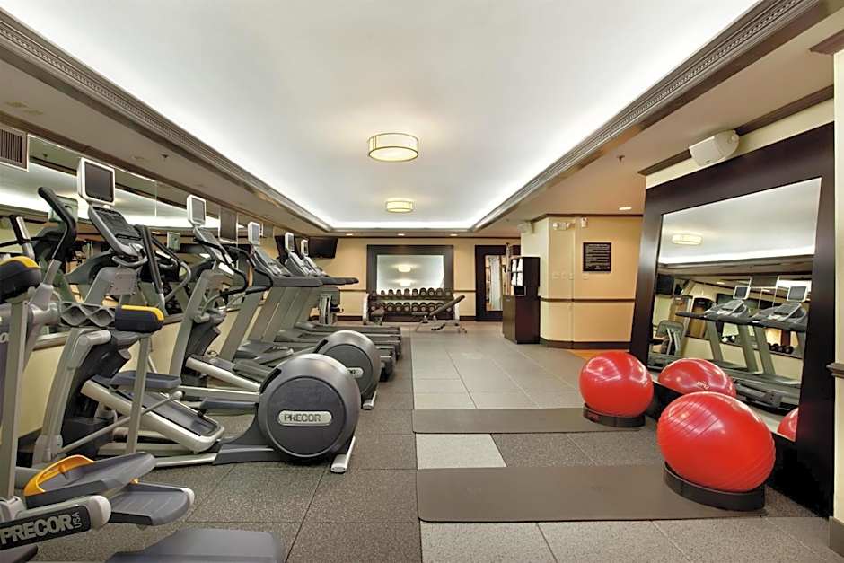 Hilton Orrington / Evanston