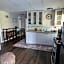 Suite in the Bush-Private Apartment