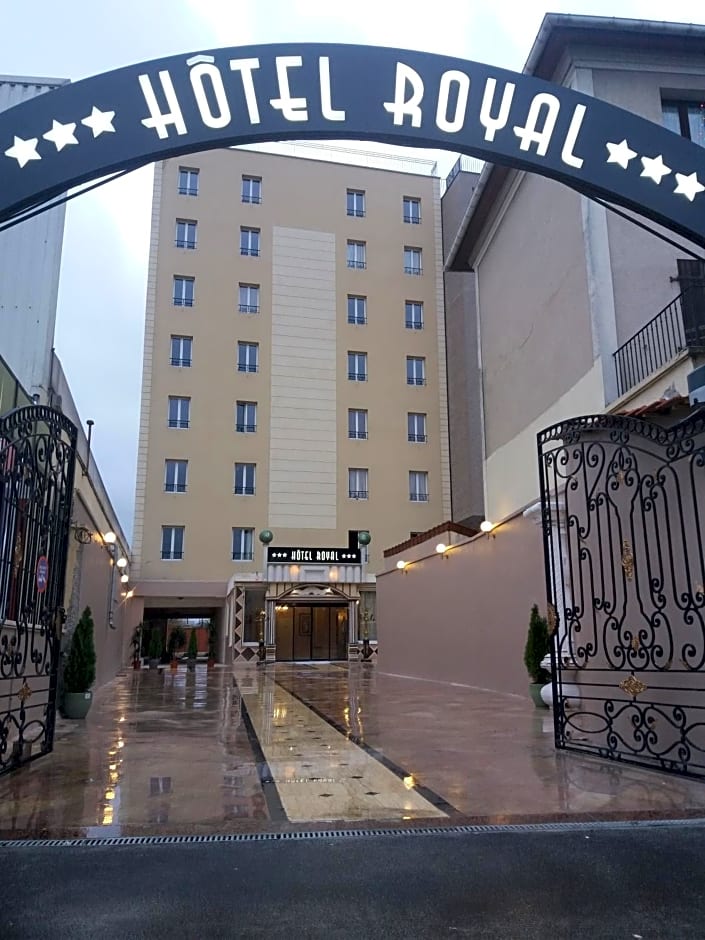 HOTEL ROYAL Paris Ivry