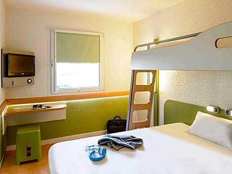 Triple Room with One Double Bed and One Bunk Bed
