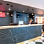 ibis Lyon Est Bron