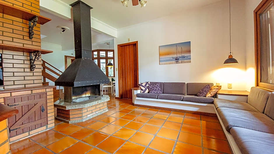 Paraíso familiar c/ Piscina em Sto Antônio PA8546