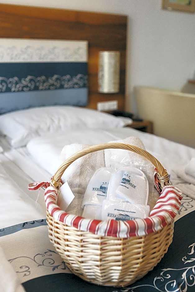 Hotel Paradiesquelle