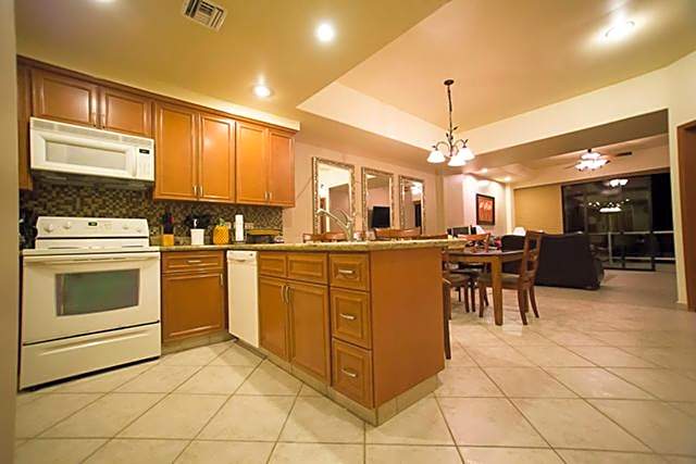 2 BR CONDO LAS PALOMAS SANDY BEACH