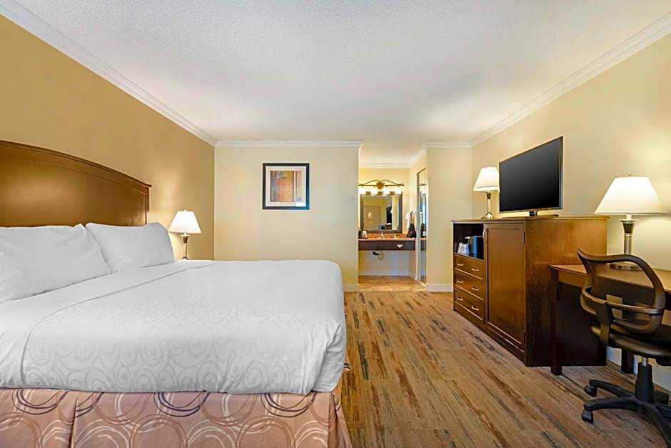 Best Western Plus Burnaby Hotel