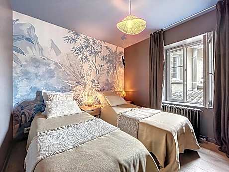 Two-Bedroom Deluxe Apartment