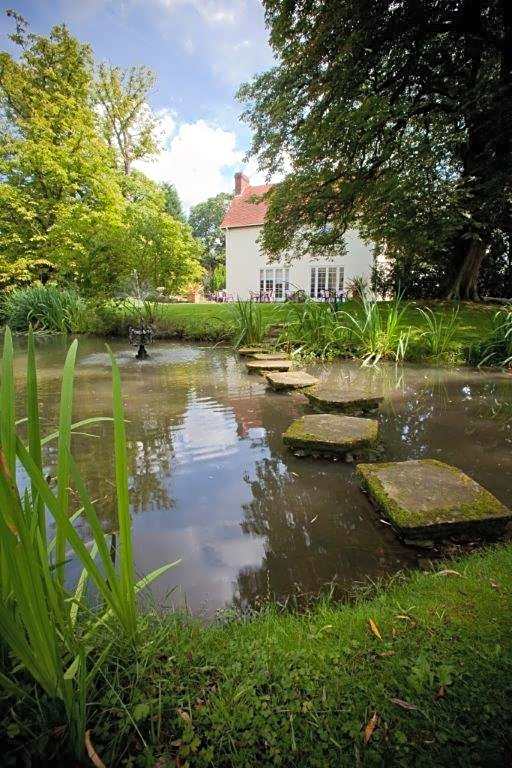 Sturmer Hall Hotel and Conference Centre