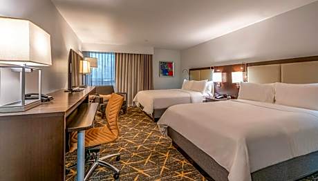 Standard Queen Room with Two Queen Beds - Communications and Mobility Accessible