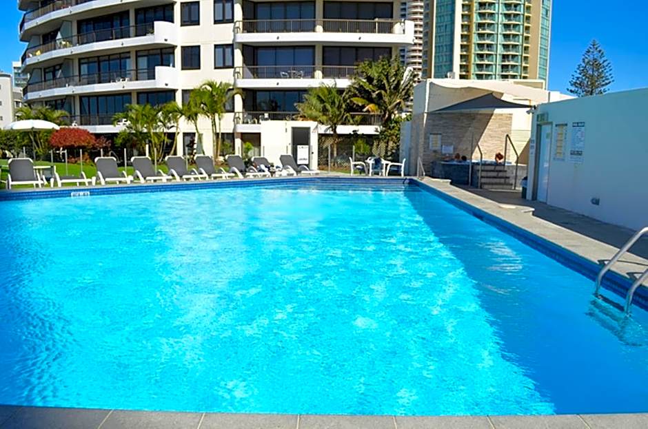 Surfers International Apartments