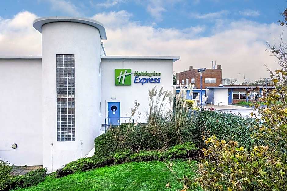 Holiday Inn Express Ramsgate  Minster By IHG