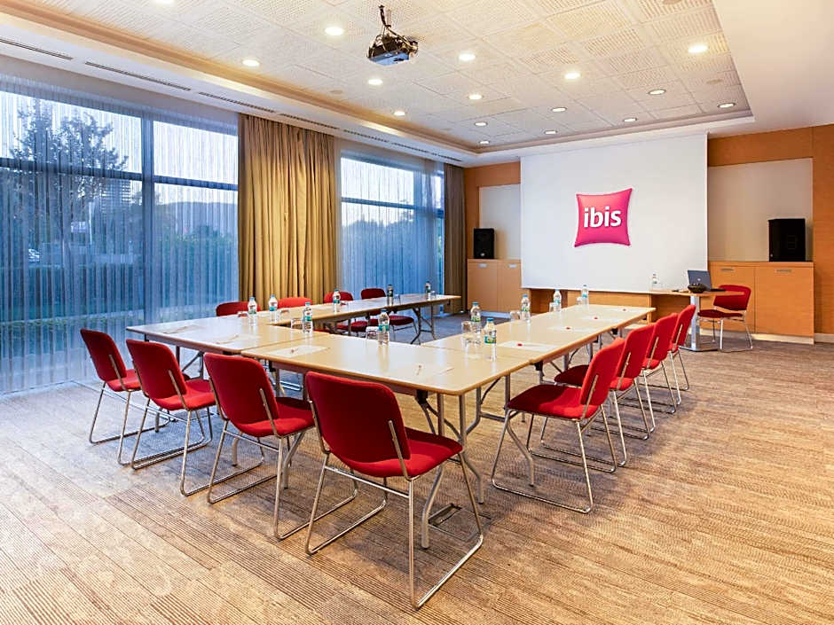 Ibis Bursa
