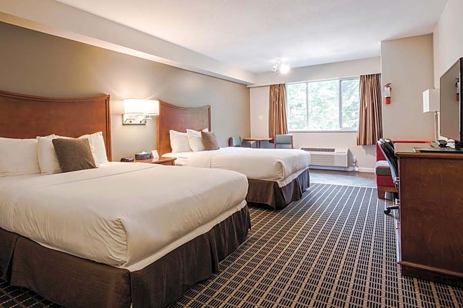 Gibsons Garden Hotel