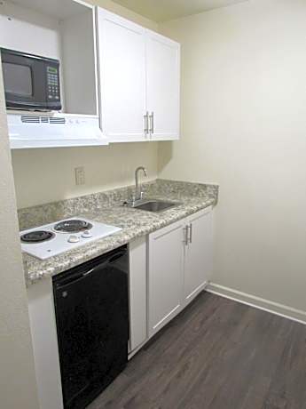 Standard Suite