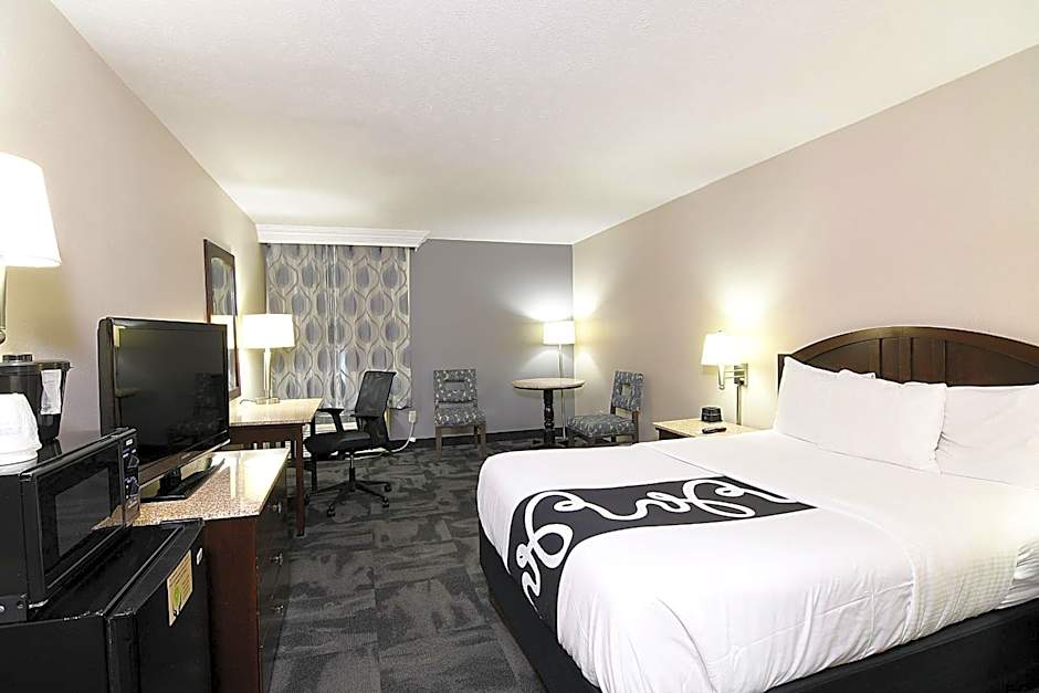 La Quinta Inn & Suites by Wyndham Springfield South