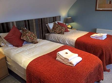 Standard Twin Room with Sea View