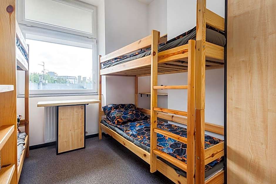 Najtańsze noclegi Piłsudskiego 93