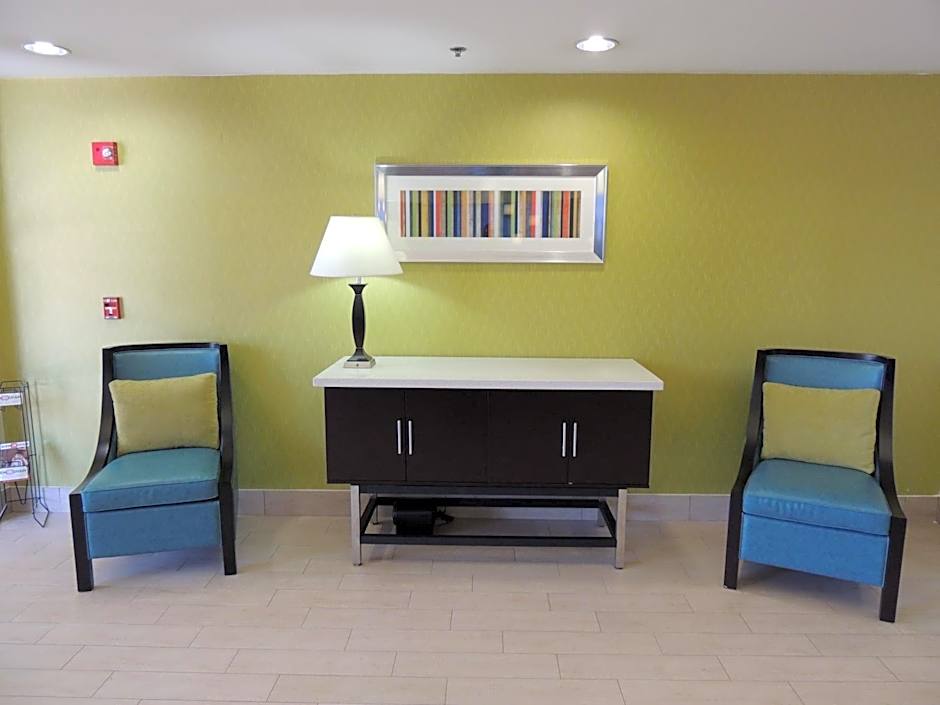 Holiday Inn Express Trussville By IHG