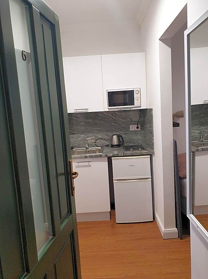 Éjjeli Bagoly Étterem és Panzió