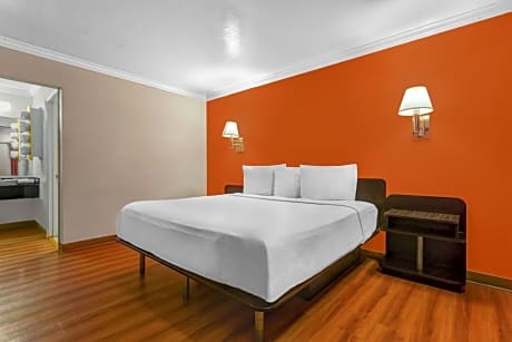 Deluxe King Room - Smoking