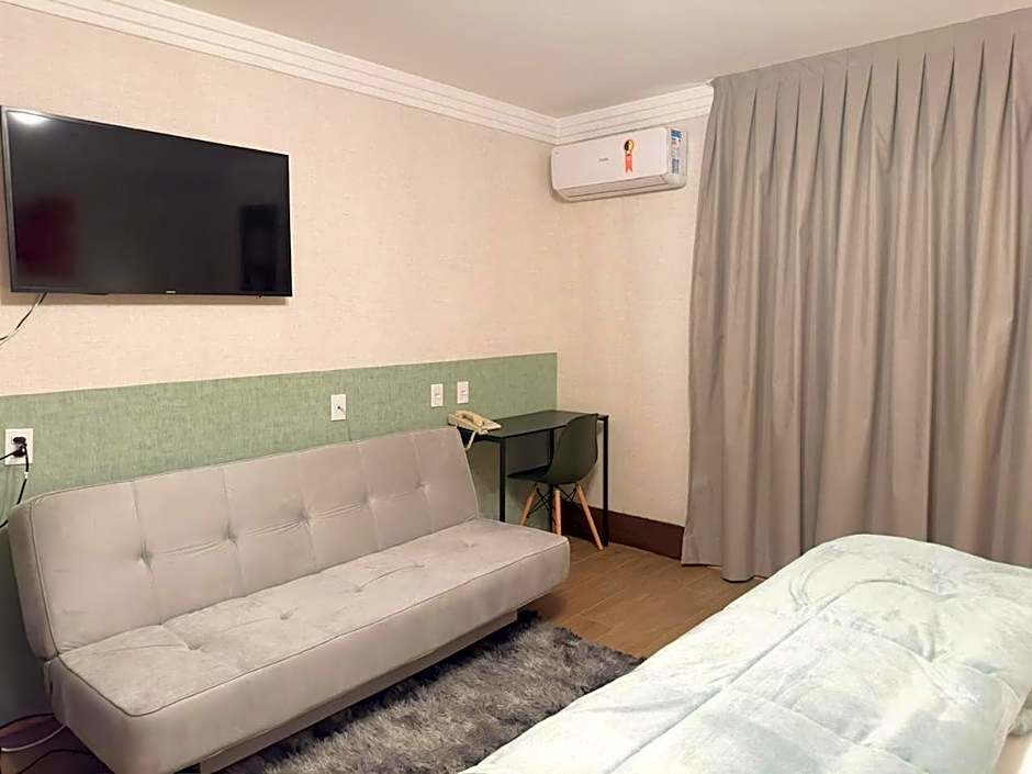 Aeroporto Congonhas Hotel UH-704