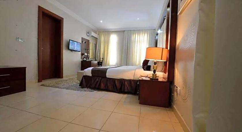 Palazzo Dumont Hotel