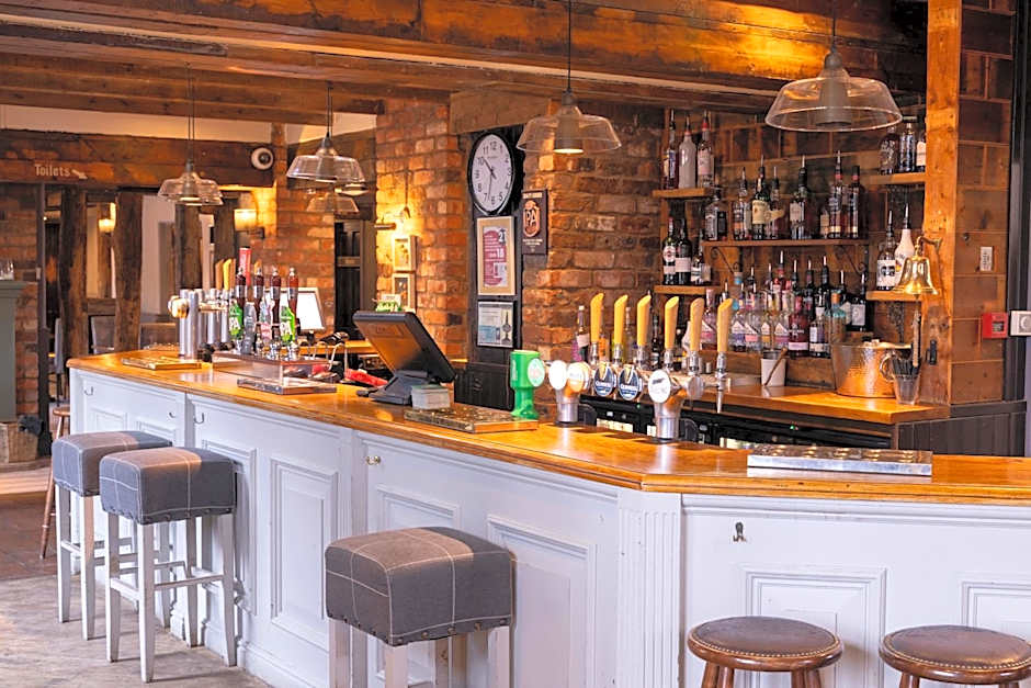 De Trafford Arms by Chef & Brewer Collection