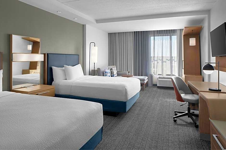Courtyard by Marriott Charleston Summerville