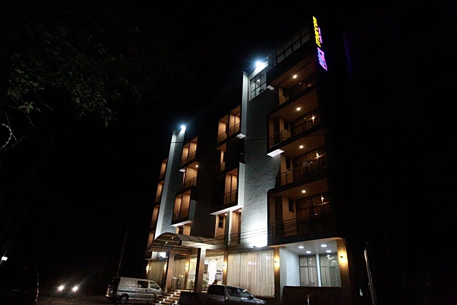 Marcen Addis Hotel