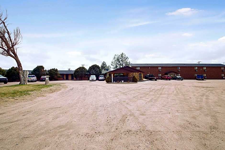 OYO Hotel Cheyenne Wells - US 40