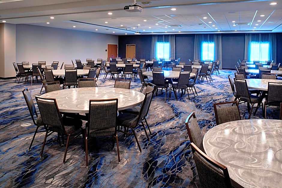 Fairfield Inn & Suites by Marriott Columbus, IN