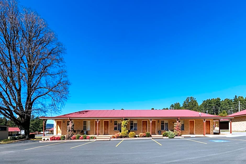 Black Gold Motel